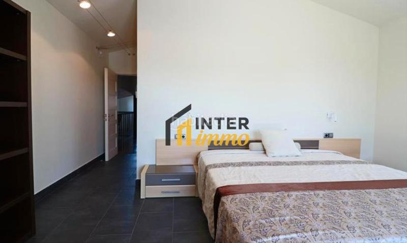Foto a861f12e-1417-4279-931b-548ae50dcbf4. Casa en calle mig 4 villa totalmente renovada en la exclusiva zona golf en Peralada