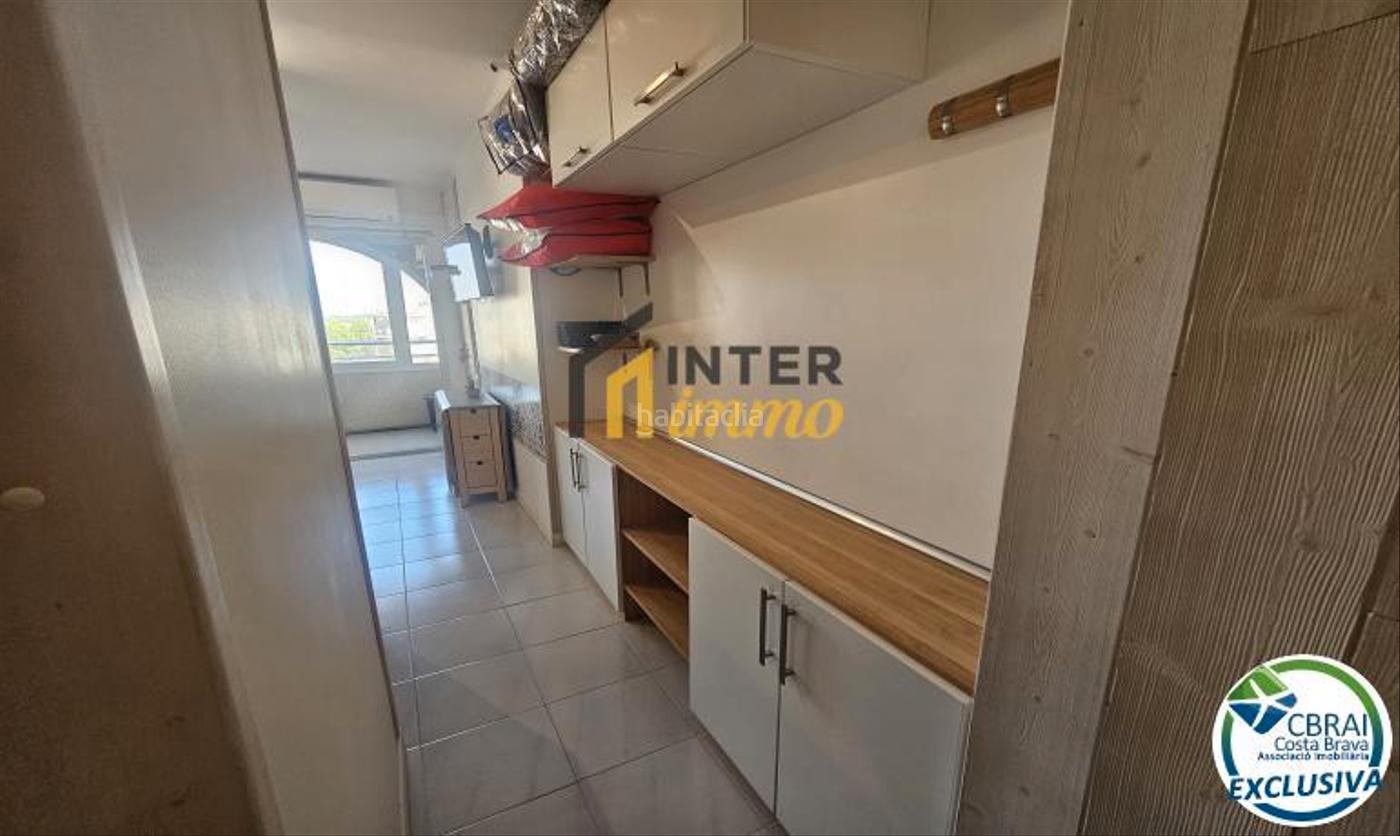 ESTUDIO CON LICENCIA TURISTICA A 50M PLAYA EMPRUIABRAVA Empuriabrava