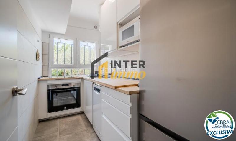 Foto 8a4ab71d-cc7d-4bc4-8077-5690c91aa8b1. Casa en carrer solsonès 100 ¡propiedad única con licencia turística en más boscà - ! ??? en Roses