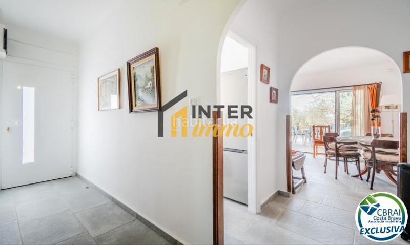Foto b0d9543b-a990-41d5-9d6f-df746163b075. Casa en carrer solsonès 100 ¡propiedad única con licencia turística en más boscà - ! ??? en Roses