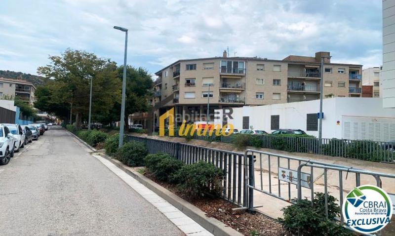Foto 632ac81f-08fe-4d0f-90be-ff625ab9aafc. Apartamento en avinguda de la riera de la cuana 14 amplio piso en venta a 100 metros del mar en Roses