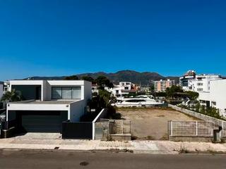 Wohngrundstück in Santa Margarida. En venta  terreno con gran amarre en santa margarita roses