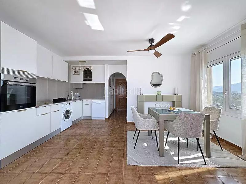 Foto 4a082eac-f146-4a45-b6cb-a9f3713f5c6f. Appartamento in avinguda de la platja 70 in Santa Margarida Roses