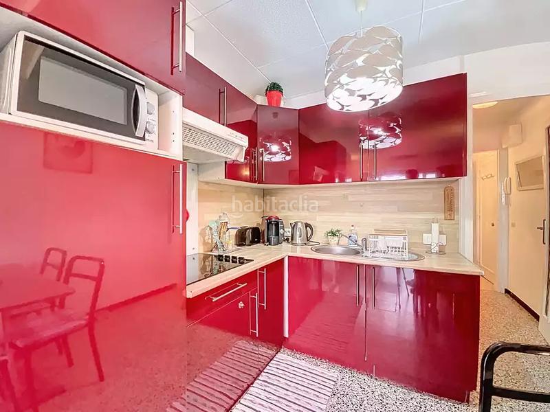 Foto 369c5d3f-7e33-4b1c-9928-707f109c6e1c. Pis a plaza de llevant 3 a Centre Roses