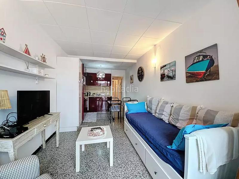 Foto abfeac40-5216-4676-a595-2bb1b82fcfaf. Pis a plaza de llevant 3 a Centre Roses