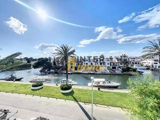 Etagenwohnung in Moxó - Sant Mori. Hermoso apartamento con vista al canal, a 400 m de la playa.