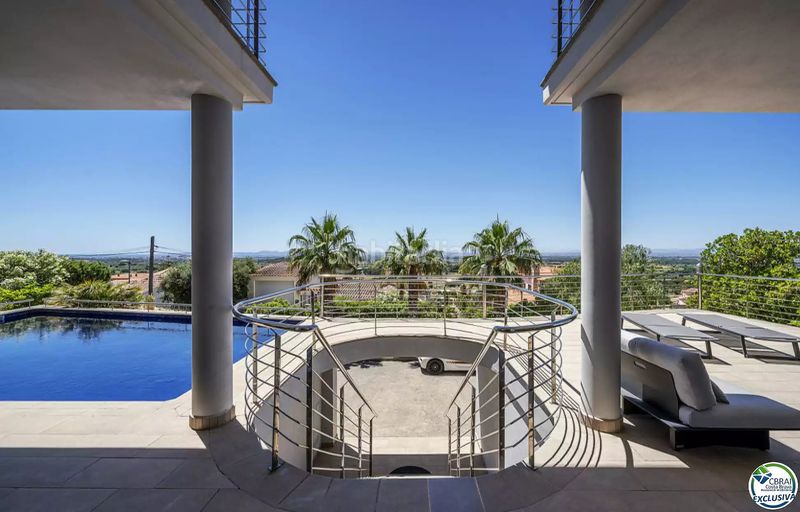 Foto 2275b684-f42d-4098-8052-63b893933b45. Casa a calle alemanya 74 a Palau-saverdera