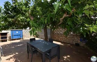 Haus in Puigmal - Mas Nou. Casa de cuatro dormitorios con jardín y piscina