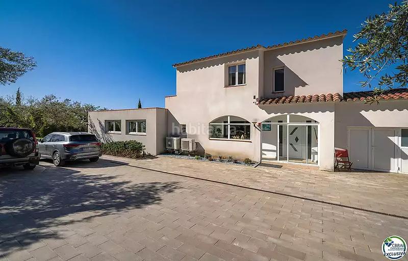 Foto 6bfeb9e9-ae6e-44e7-81ae-b5db4092fa91. Casa con riscaldamento parcheggio piscina in Palau-saverdera