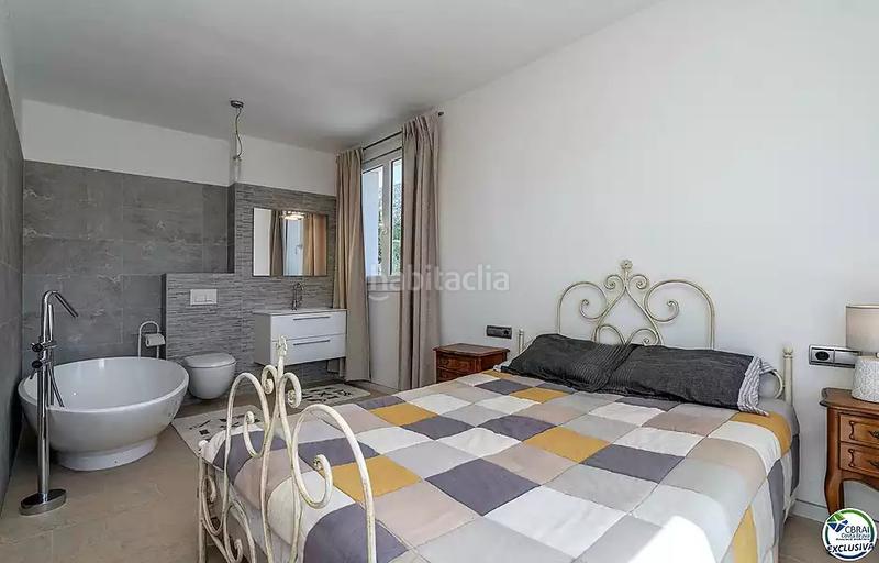 Foto 7b931911-777b-40b8-9f39-f22b3ebb311e. Casa con riscaldamento parcheggio piscina in Palau-saverdera