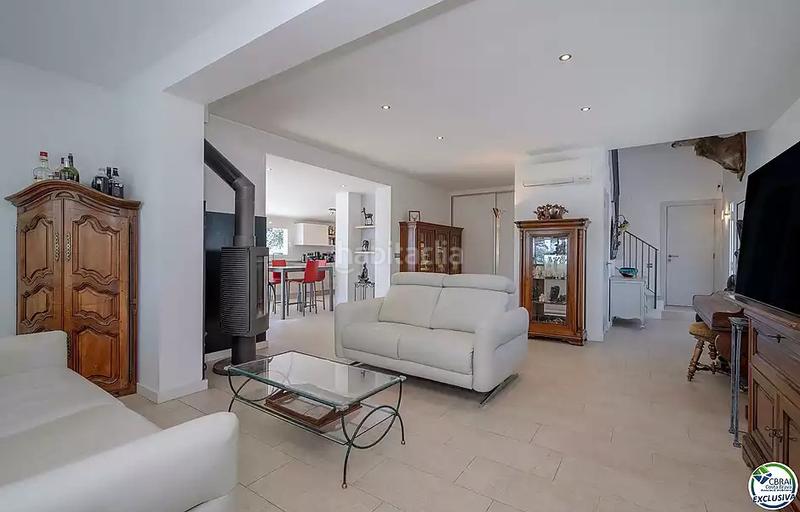 Foto 7d17e5a4-c6c9-43e0-bfa7-ae8cfa14af41. Casa con riscaldamento parcheggio piscina in Palau-saverdera