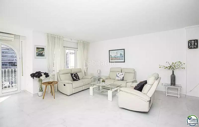Foto 86c4ab26-46a4-450c-a70e-68d4e7924f63. Appartamento con riscaldamento in Salins - Cavall de Mar Empuriabrava