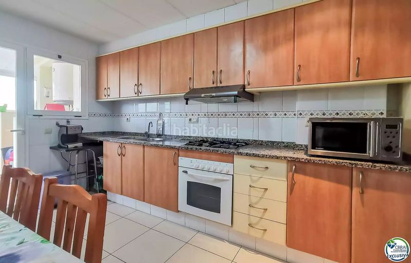 Foto 4b193206-a4e7-4d34-b620-1e21185a442f. Casa a calle ponent 38 a Centre Roses