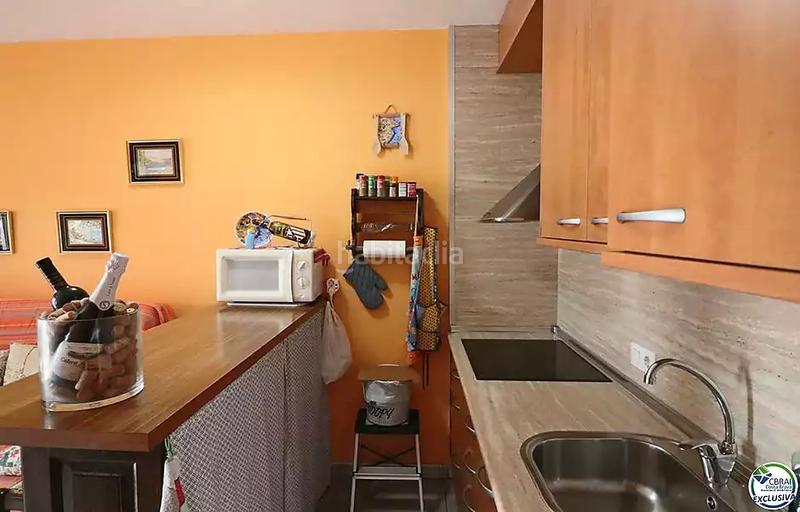 Foto ba8c0117-8a56-41d0-a639-78714c3c8e7e. Etagenwohnung in Sant Maurici Empuriabrava