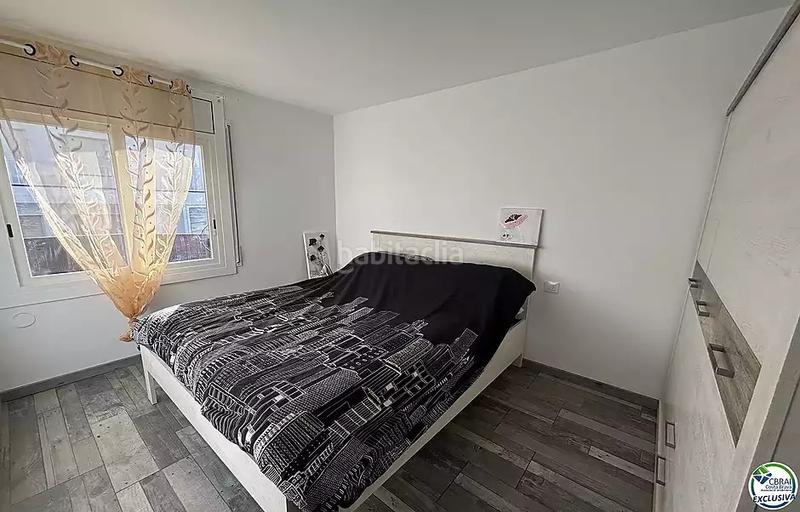 Foto a98652c9-cf23-4ba6-b1fe-398cb74a4429. Piso magnífico apartamento totalmente reformado en Roses