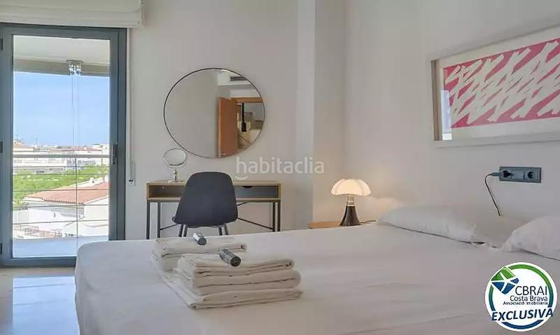 Foto 842fdfeb-81d9-427f-9c75-689fe62a0cea. Pis a paseo maritimo 31 a Salatar Roses