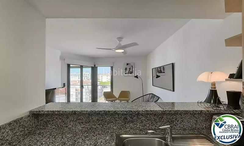 Foto dd444d86-7c5c-4922-a9d3-ce7d04430786. Pis a paseo maritimo 31 a Salatar Roses