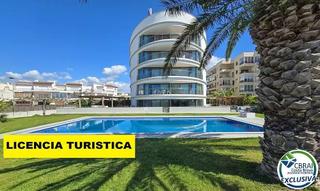 Appartamento in Salatar. Ático en 1 línea con solárium y preciosas vistas.