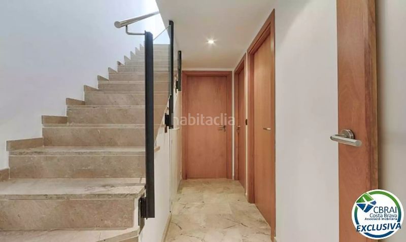 Foto d424eeab-7cdb-4aa3-8a05-60942865d1dc. Pis a paseo maritimo 31 a Salatar Roses