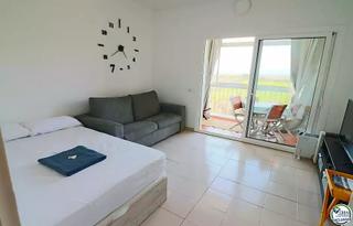 Studiowohnung in Nord. Acogedor estudio con vistas espectaculares a la montaña y licenc
