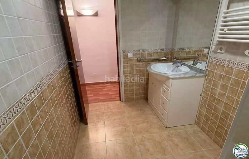 Foto 7a584587-8d99-4d22-9a4e-09f9acb441c9. Pis a calle monaco 6-8 a Els Grecs-Mas Oliva Roses