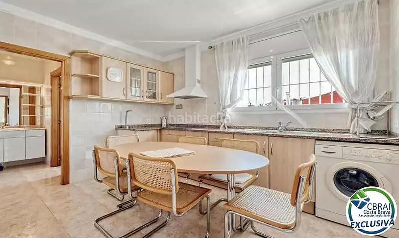 Foto 546f3eed-2918-4e44-b191-5befa0b8e9d6. Maison avec chauffage piscine dans Puigmal - Mas Nou Empuriabrava