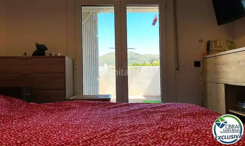 Foto 9be06756-fab5-43ac-b016-eb7de3f46862. Pis a plaza plaça del llevant 3 a Centre Roses