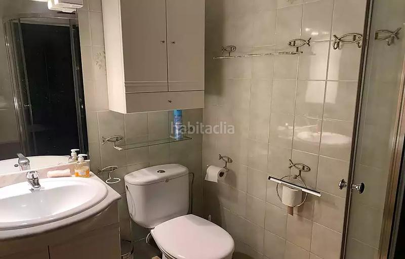 Foto 77aa22ad-5725-4345-8402-0fc7feb561e3. Casa  de pescadores con amarre y garaje cerrado en Empuriabrava