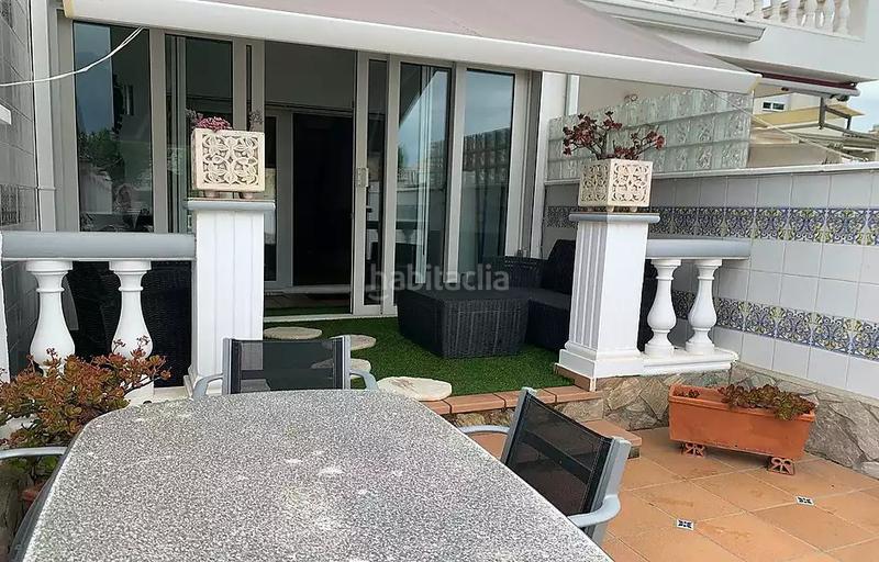 Foto baf139f2-5b65-4adc-80fa-345863f7d7e7. Casa  de pescadores con amarre y garaje cerrado en Empuriabrava