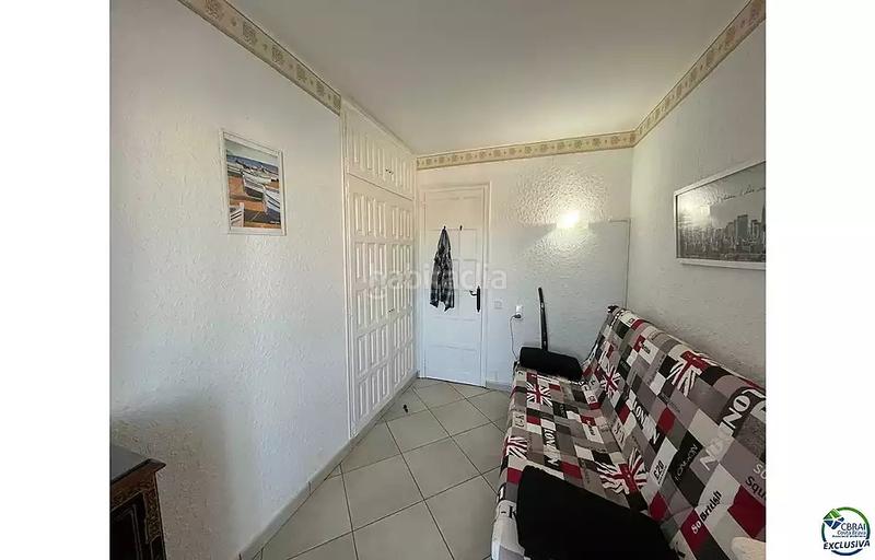 Foto f9cc9a24-1ac3-48d0-aa10-5d535b534080. Appartamento in Port Grec - Port Moxó Empuriabrava