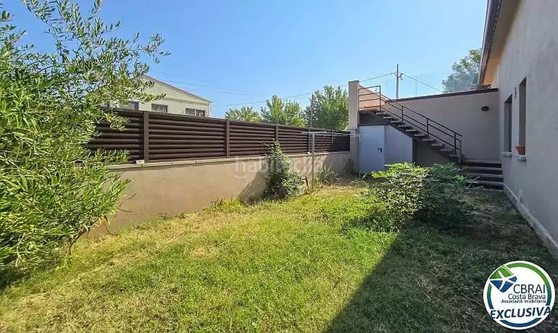 Foto 19fd4cbc-59a7-49c4-91a4-96cad0d398a7. Casa con riscaldamento in Sant Pere Pescador