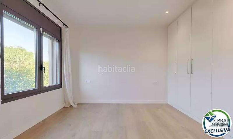 Foto 27f98d4b-d752-48e0-9a79-b27647faf4bd. Casa con riscaldamento in Sant Pere Pescador