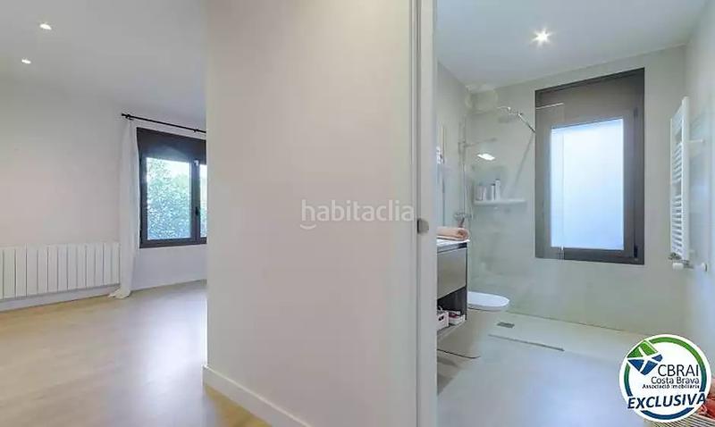 Foto fb1f8cc9-cd4b-4fb7-b8c7-e406e20b1b3d. Casa con riscaldamento in Sant Pere Pescador