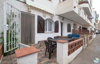 Appartamento in Moxó - Sant Mori. Apartamento de dos dormitorios y aparcamiento privado