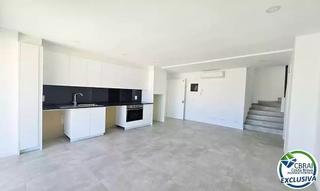 Appartement à Santa Margarida. Apartamento de obra nueva en venta