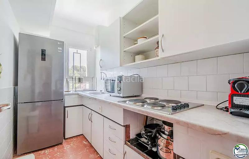 Foto 2872b3f2-6ddc-44d0-8b7b-8b69265abb76. Maison avec chauffage parking dans Nord Roses