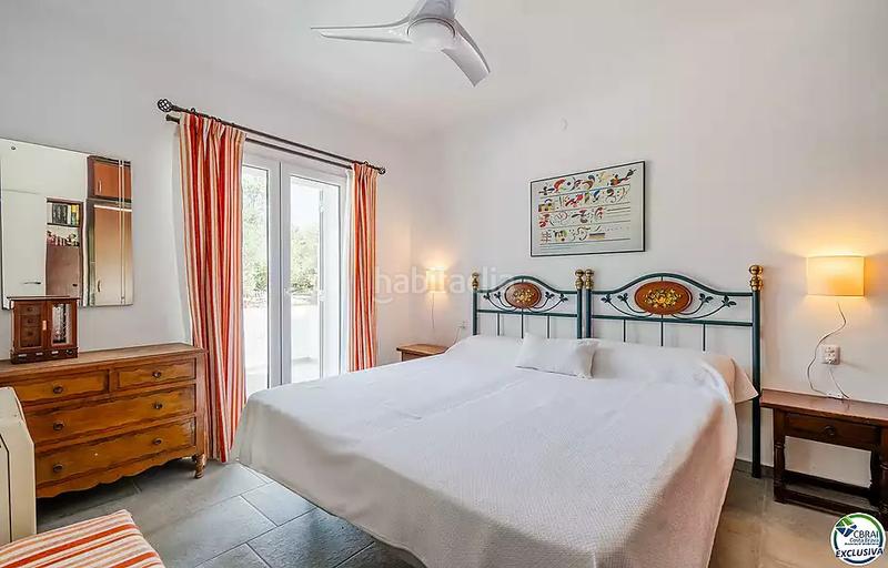 Foto 5d4f5b5a-054d-4870-aadf-5f4158a66c52. Maison avec chauffage parking dans Nord Roses