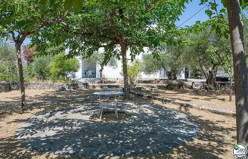 Foto baa8bda0-8264-4901-a2be-239048db198d. Maison avec chauffage parking dans Nord Roses