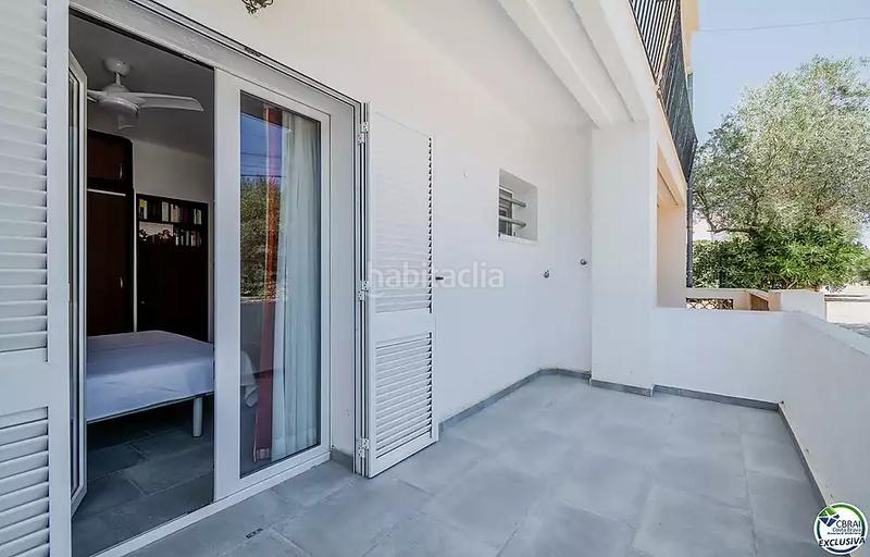 Foto cfb2ec52-26aa-486d-aa44-82c2e7237713. Maison avec chauffage parking dans Nord Roses