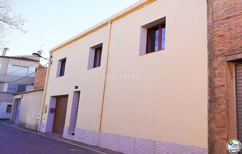 Foto 9db9d297-ba04-4cae-948f-bd2df6904112. Casa amb calefacció aparcament a Vila-sacra