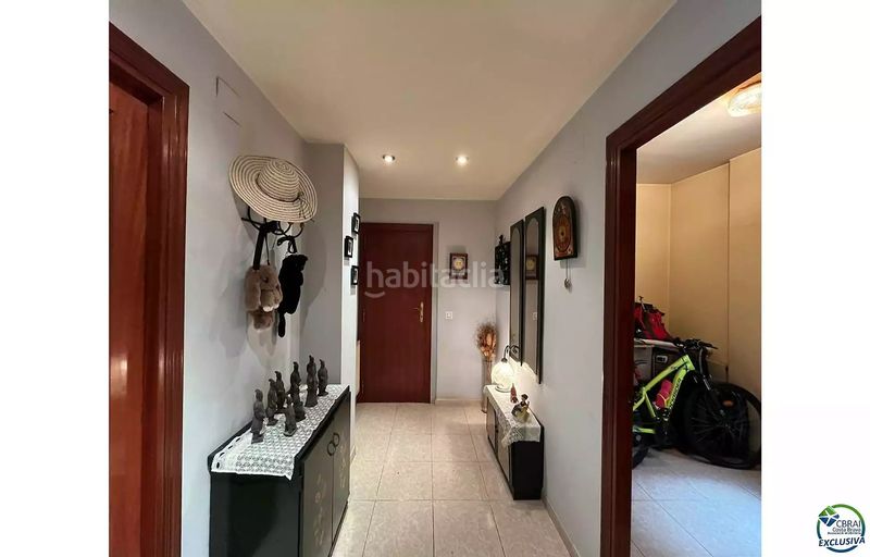 Foto 7afa0175-61d8-439a-8cd9-3528b56f1f63. Pis a calle arquitecte pelei martinez 10 a Eixample-Horta Capallera Figueres