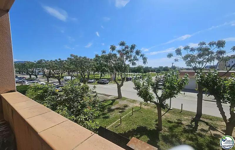 Foto a65a2dce-f38a-48f9-b2cd-7741aaee3068. Piso apartamento de 2 habitaciones, gran terraza y parquing interior!! en Empuriabrava