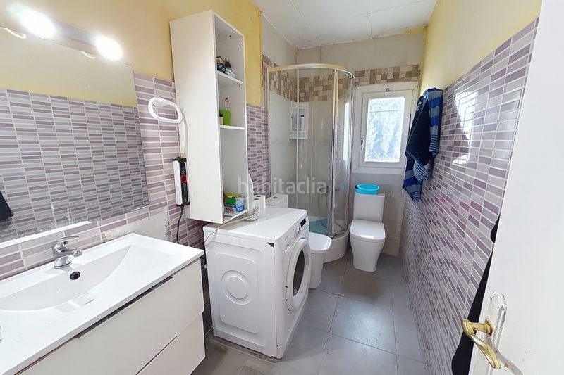 Foto 0f8ef57b-6cfb-449d-b60a-fc0d249fd44c. Piso en carrer monaco 6-8 apartamento luminoso con gran terraza y vistas al mar en mas oliva, en Roses