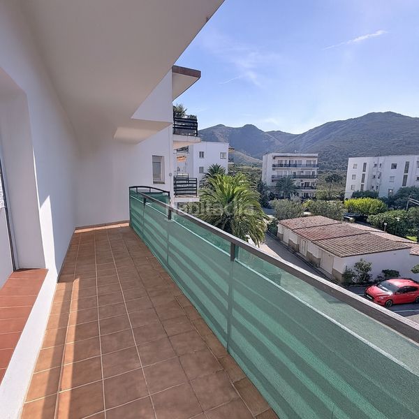 Foto 71589460-261d-4aea-9888-7825301c8d68. Piso en carrer monaco 6-8 apartamento luminoso con gran terraza y vistas al mar en mas oliva, en Roses