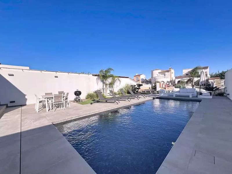 Foto 8be62af1-e67c-4130-ad6e-8d6f74e5207c. Haus in medes 18b in Cap Ras - Creus - Falconera Empuriabrava