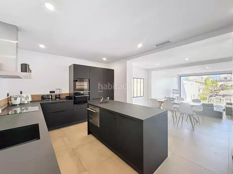 Foto 9762798f-c513-43e2-ba22-f4157b30d83f. Haus in medes 18b in Cap Ras - Creus - Falconera Empuriabrava