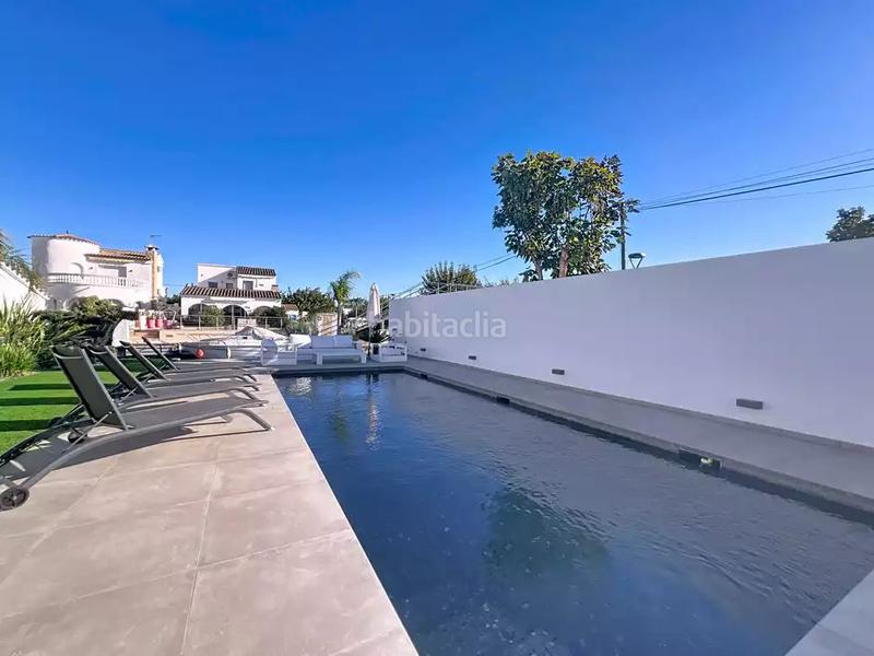 Foto c675b400-37a0-4208-8564-7ae816c7dce7. Haus in medes 18b in Cap Ras - Creus - Falconera Empuriabrava