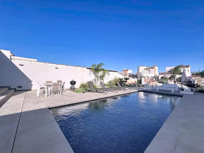 Foto c8ed3eb3-7e1a-4ccd-a35a-b72d7a958d11. Haus in medes 18b in Cap Ras - Creus - Falconera Empuriabrava