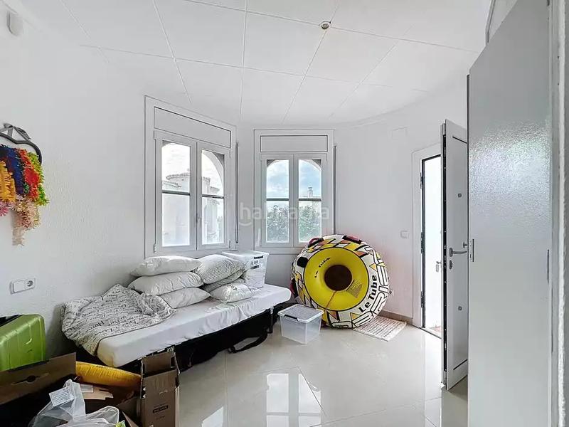 Foto 62121070-12a2-4713-8ea0-cb6b9f68b7c3. Casa con parcheggio piscina in Alberes Empuriabrava