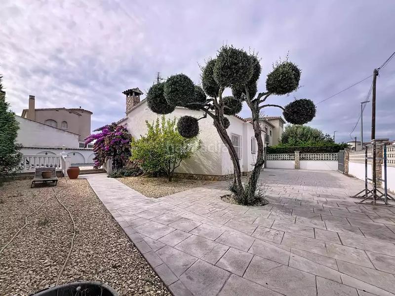 Foto a346101b-22e8-40bd-bfe6-ab413b55b3a8. Casa con parcheggio piscina in Alberes Empuriabrava